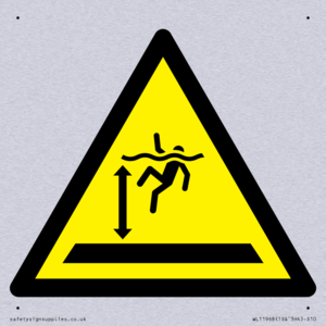 W047 Warning: Deep water